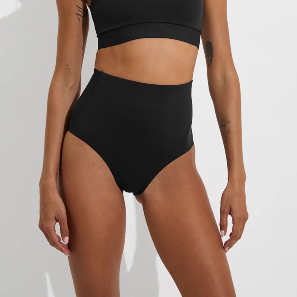 Left on Friday - Hi Tide Bottom - Black (Size Large) - NWT